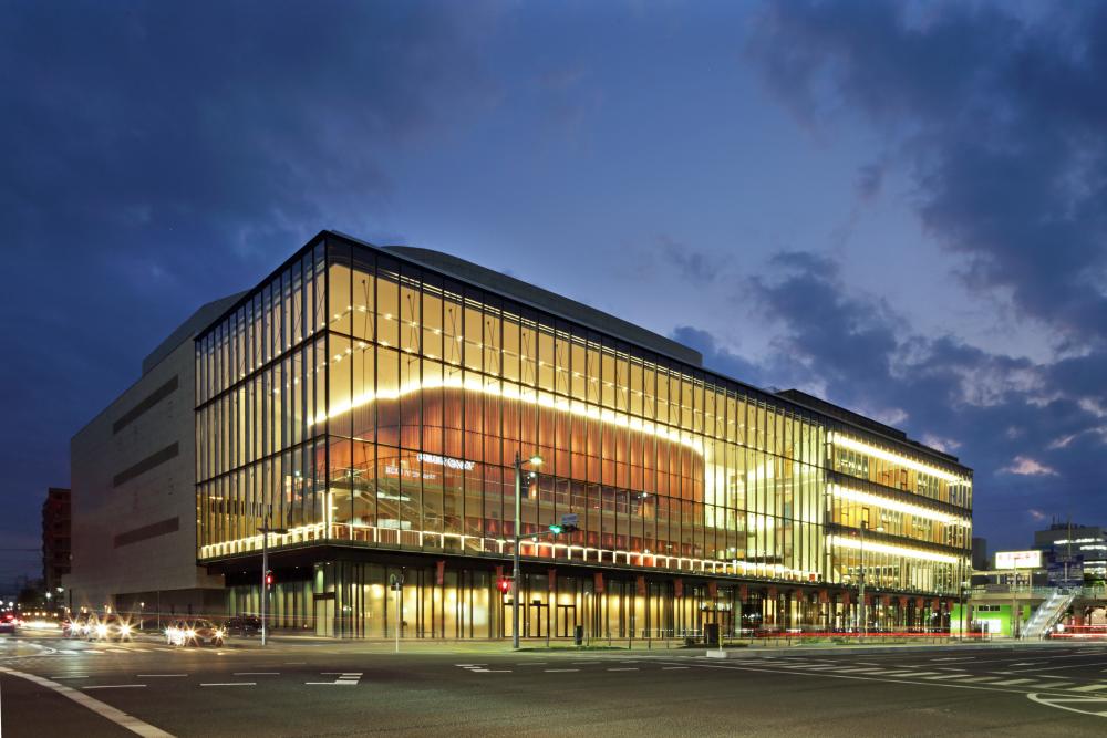 芸術劇場 全体写真